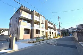 ノーブルセピア 山本【1階】の外観