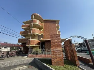 ウィスタリア【3階】の外観