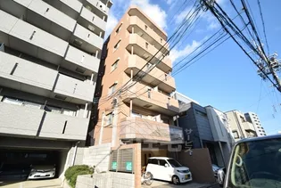 アールズコート葵【4階】の外観