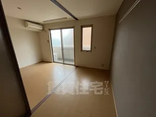 アーバンハイツ段上【2階】の寝室