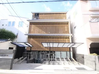 クレアーレ五条大宮【1階】の外観