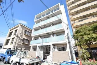 SAINTーCYRの画像