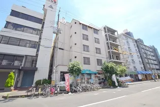 ラパンジール東三国【5階】の外観