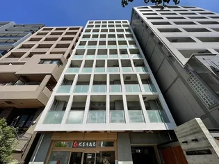ルーエ本山【8階】の外観