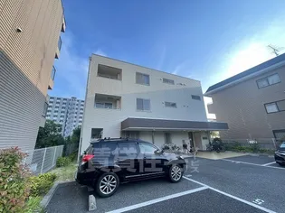 モンセラート【1階】の外観