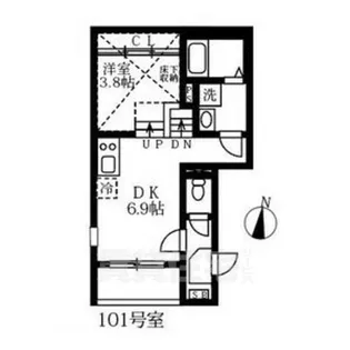 ジェイアールエイチ【1階】の間取り