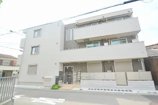 震雲マンション【3階】の外観