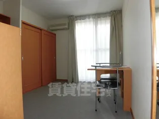 レオパレス松川【2階】の居間