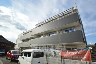 大阪府摂津市東正雀【マンション】の外観