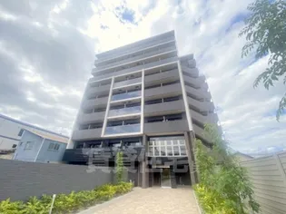 京都府京都市南区東九条南河辺町【マンション】の外観