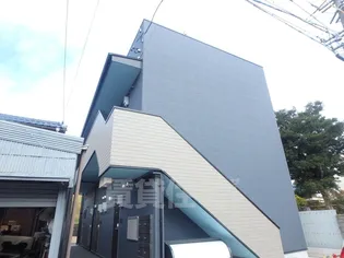 アソシエ3(アソシエスリー)【1階】の外観