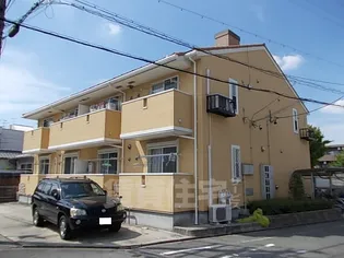 グリュネ城山【1階】の外観