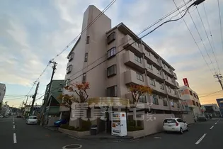 シャンテー長尾家具【5階】の外観