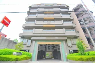 フローラルセントランド【6階】の外観