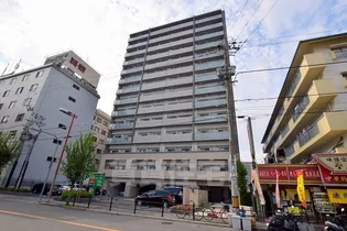 レジディア新大阪【6階】の外観