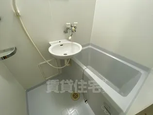 メゾンリブレ【1階】の風呂