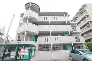 アヴィタシヨン曽根【3階】の外観