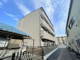 アークリード石山【303号室】の外観