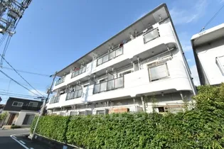 メゾンなか【3階】の外観