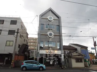 ウエストスクエア【2階】の外観