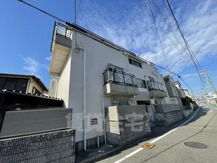 シャン・ラヴィーヌ【1階】の外観