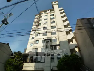 シャトー庵【4階】の外観