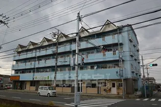 東華マンション【4階】の外観