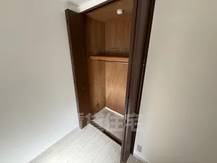 アールマンション堺【1階】の内装