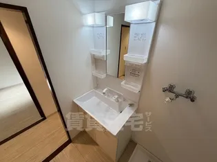 アールマンション堺【1階】の内装