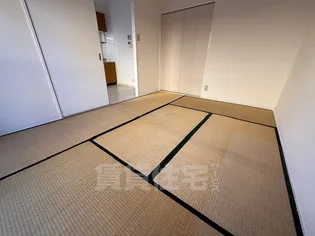 アールマンション堺【1階】の寝室