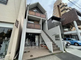 スペースヤマハナ【3階】の外観