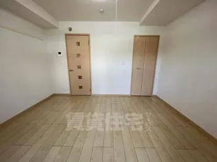 モンパルナス【1階】の居間