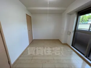 モンパルナス【1階】の居間