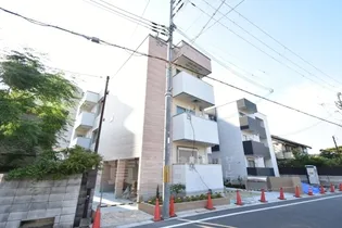 大阪府堺市西区浜寺諏訪森町中3丁【アパート】の外観