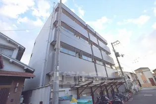 ウインライフ藤井寺【3階】の外観