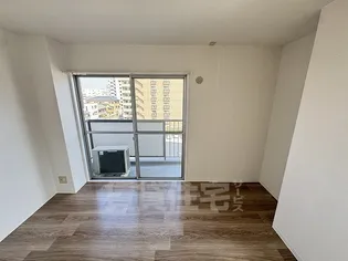 シャトー北野【5階】の寝室