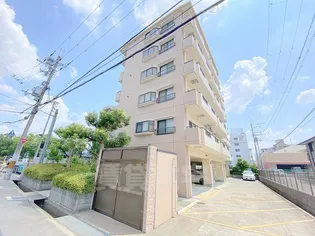 エルファミーレ富田林【3階】の外観