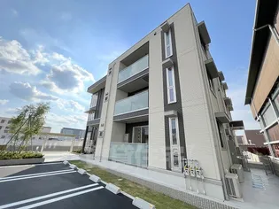 プティペル【3階】の外観