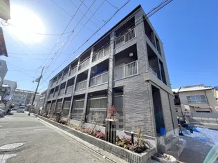 ヴァロ伏見稲荷の画像