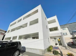 ラージ【3階】の外観