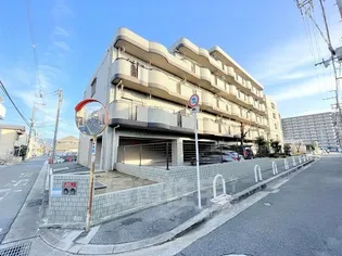 パレーシャル21【5階】の外観