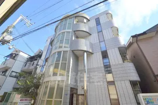 ビッグバーンズマンション高殿【3階】の外観