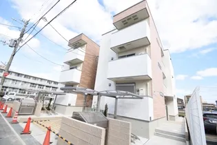 大阪府堺市西区鳳中町10丁【アパート】の外観