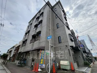 クリーン88【5階】の外観