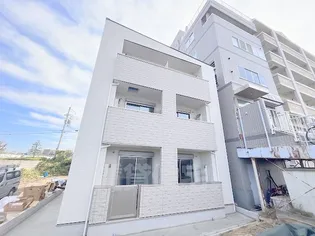 大阪府大阪市淀川区西三国4丁目【アパート】の外観
