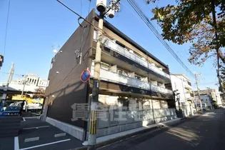 リブリ・東園田【3階】の外観