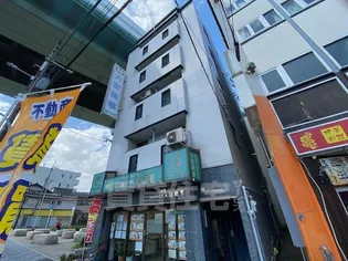 メゾン・ド・リベルテ3【2階】の外観