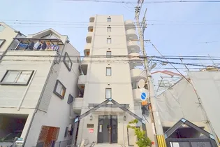 ニューシティーマンション【3階】の外観