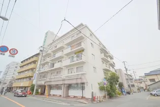大島紬ビルの画像