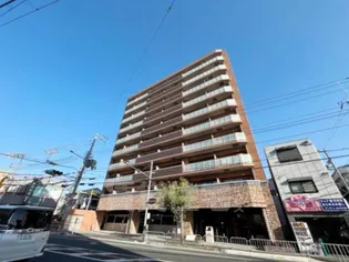 大阪府吹田市片山町1丁目【マンション】の外観